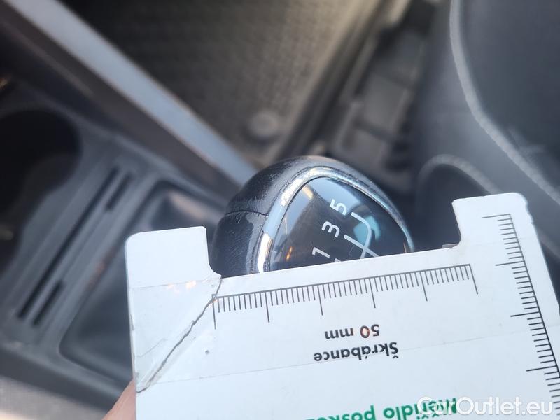  Skoda  Fabia  Combi (2015) Com.1.0TSI 70 Ambition 5d #4