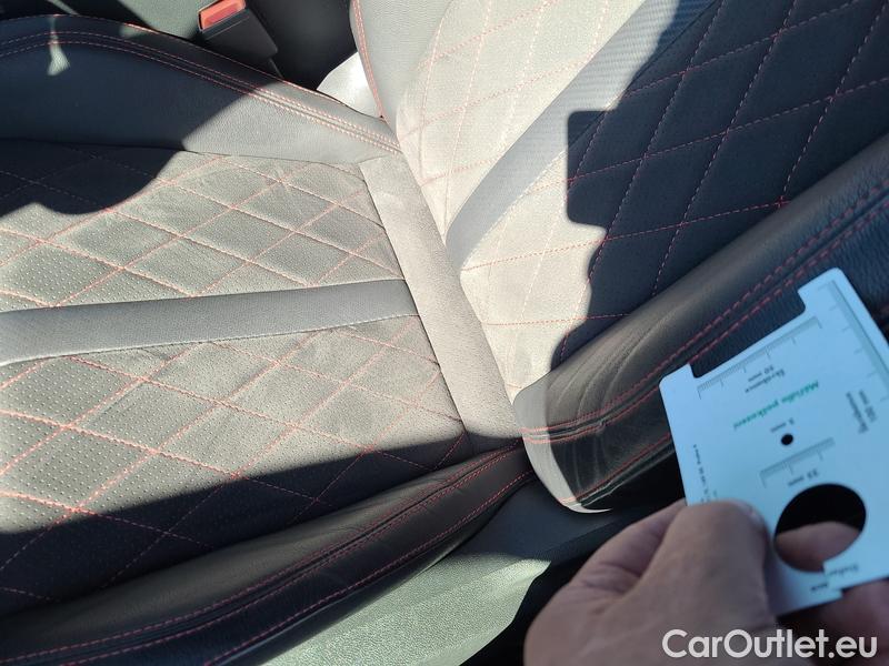  Skoda  Octavia  Combi (NX3)(2020) Oct.C. 2.0TDI 147 RS 4x4 AT #5