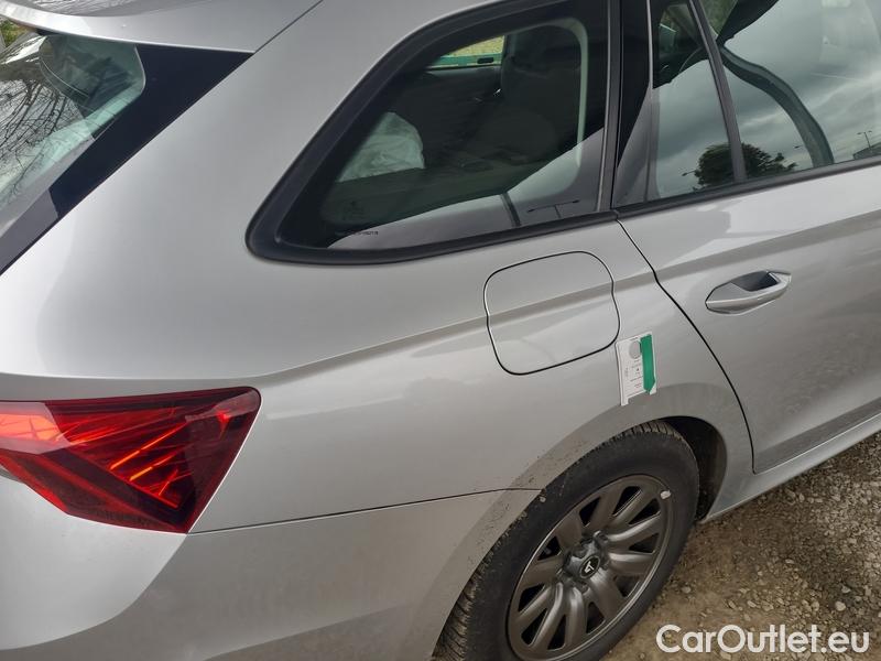  Skoda  Octavia  Combi (NX3)(2020) Oct.C.2.0TDI 110 4x4 Ambit AT #11