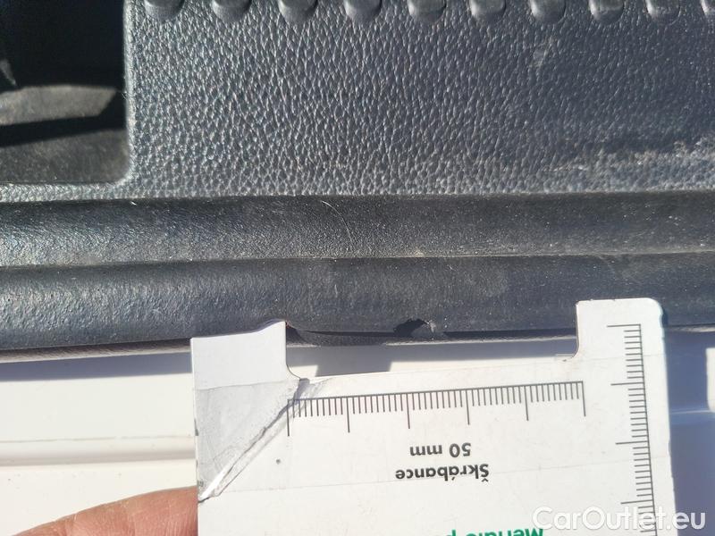  Skoda  Fabia  Combi (2015) Com.1.0TSI 70 Ambition 5d #6