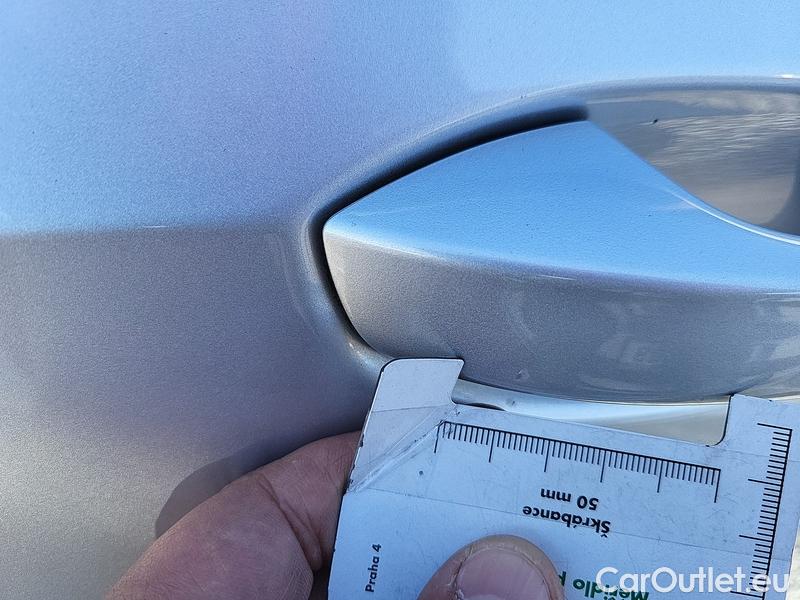  Volkswagen  Golf  VII Variant  (BV5)(2017->) Var.1.5TSI 96 Style AT 5d #24