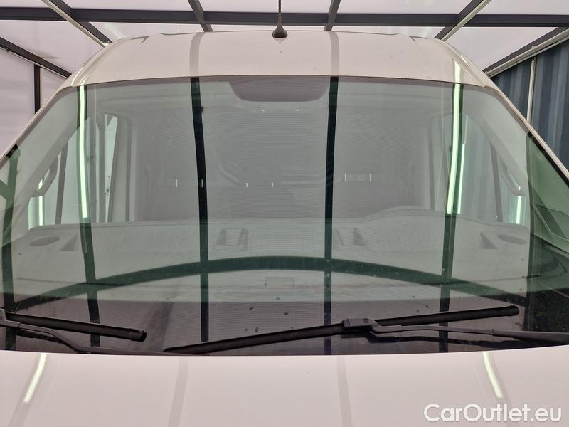  Volkswagen  Crafter  LCV (SY)  (2017-->)  30 103 stred rozvor #1