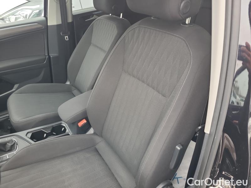  Volkswagen  Tiguan  (AX1)(2020) Tig.All.1.5 TSI 110 Life AT 5d #9