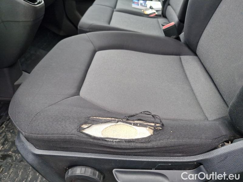  Volkswagen  Crafter  LCV (SY)  (2017-->)  30 103 stred rozvor #11