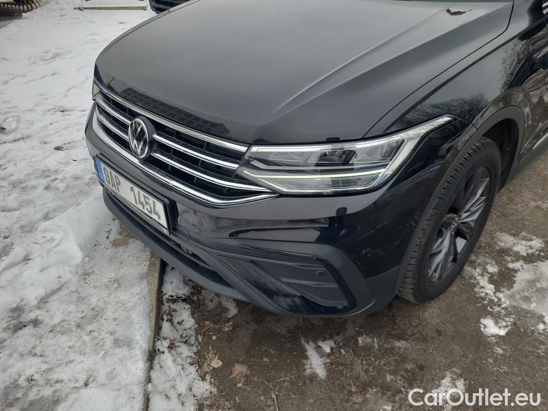  Volkswagen  Tiguan  (AX1)(2020) Tig.All.1.5 TSI 110 Life AT 5d #4