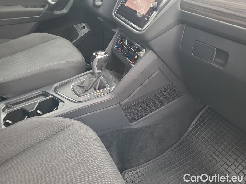  Volkswagen  Tiguan  (AX1)(2020) Tig.All.1.5 TSI 110 Life AT 5d #30