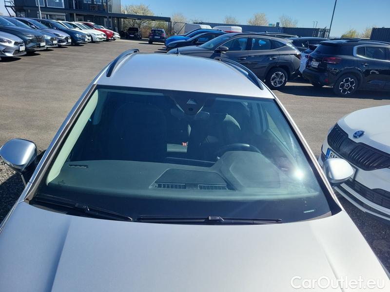  Volkswagen  Golf  VII Variant  (BV5)(2017->) Var.1.5TSI 96 Style AT 5d #1