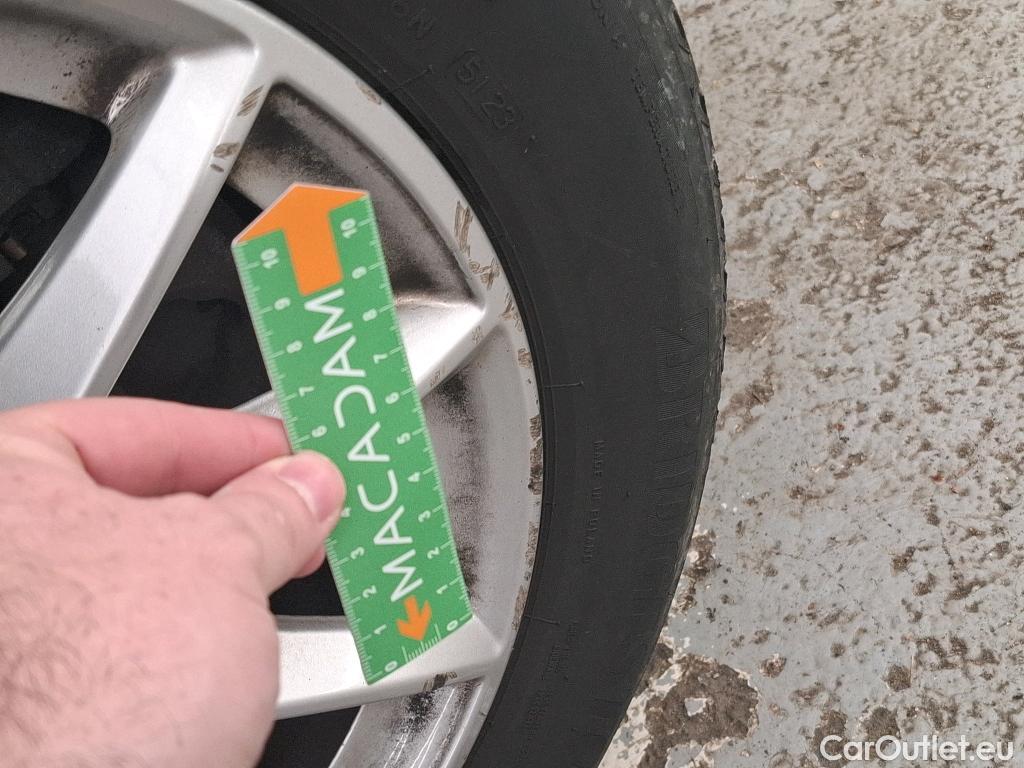  Bmw  Serie 2 Série 2 Gran Tourer 218i Lounge 1.5 140CV BVA7 E6dT #42