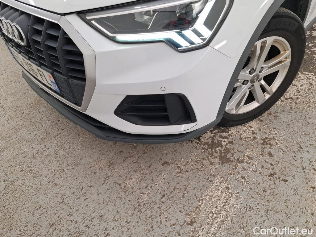  Audi  Q3 AUDI  2018 5P SUV 1.5 35 TFSI 150 S TRONIC BUSINESS LINE #31