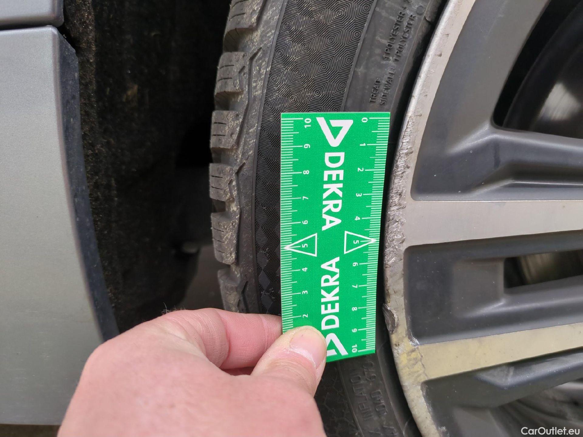  Bmw  Serie 1 1 Berline 116 d Business Design 1.5 115CV BVM6 E6d #4