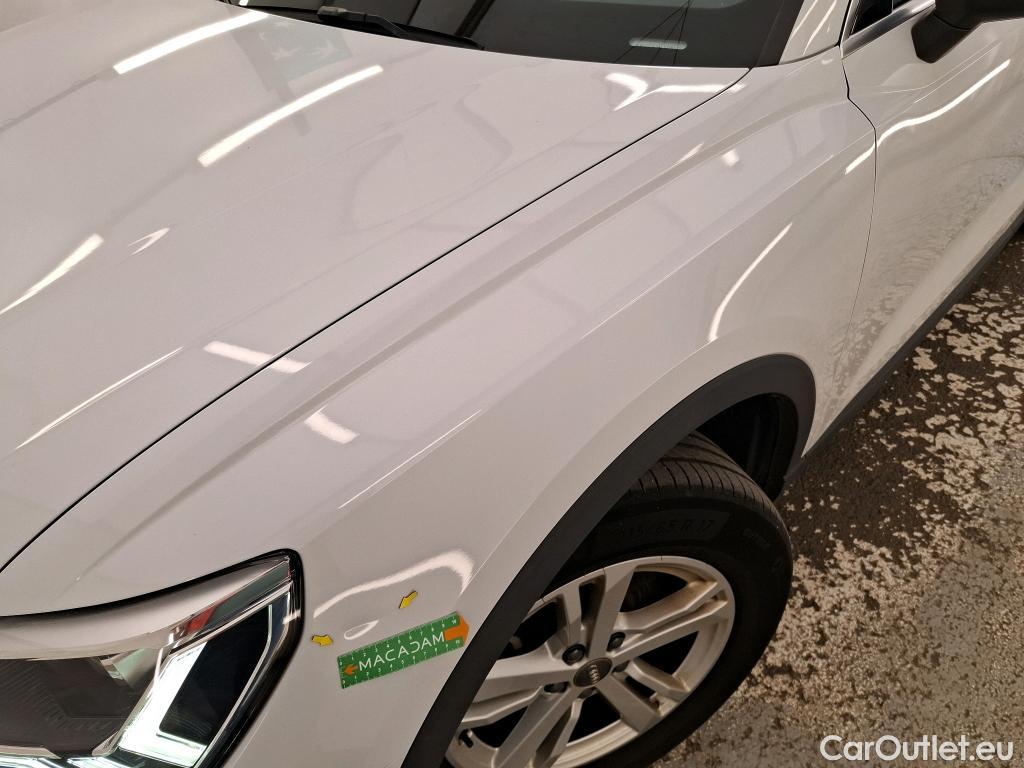  Audi  Q3 AUDI  2018 5P SUV 1.5 35 TFSI 150 S TRONIC BUSINESS LINE #18