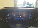  Peugeot  3008 PEUGEOT  / 2016 / 5P / SUV BLUEHDI 130 EAT8 SeS BUSINESS #4