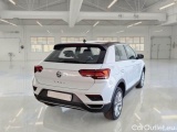 Volkswagen  T-ROC VOLKSWAGEN  / 2017 / 5P / SUV 1.6 TDI SCR ADVANCED BMT #2
