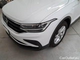  Volkswagen  Tiguan VOLKSWAGEN  / 2020 / 5P / SUV 2.0 TDI SCR 110KW LIFE DSG 4MOTION #32
