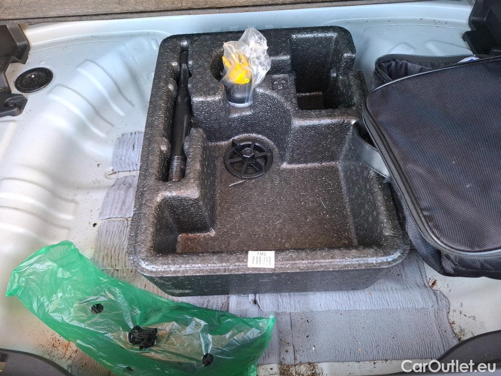  Hyundai  Konna Kona Business Hybrid 2WD 1.6 GDI 140CV BVA6 E6d #14