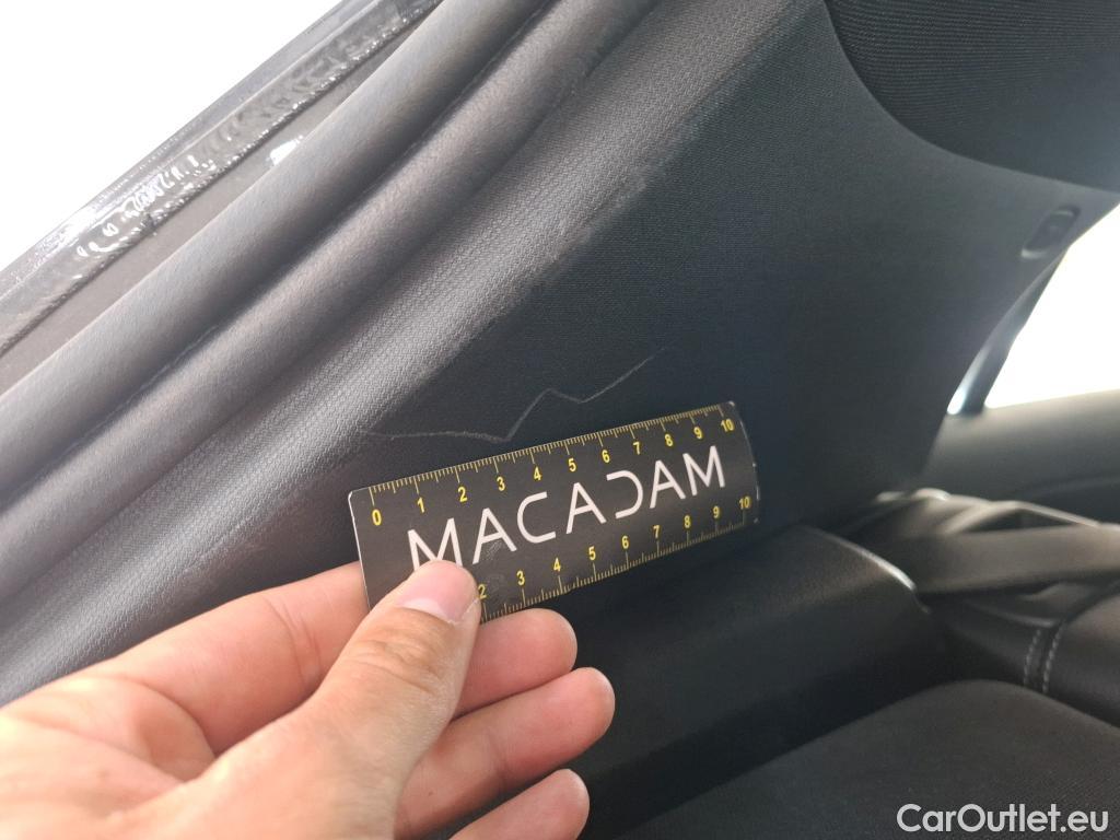  Mercedes  A-Klasse MERCEDES-BENZ Classe A Compact / 2018 / 5P / Berline A 180 Progressive Line 7G-DCT #6