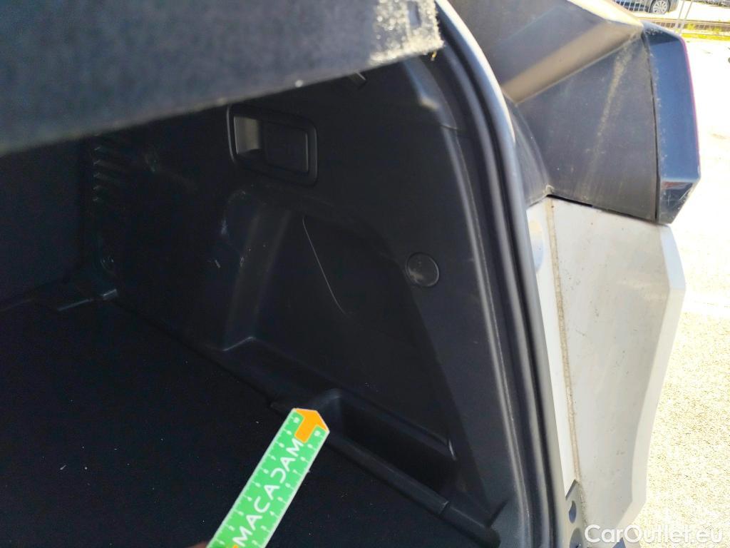  Peugeot  3008  Allure Business 1.5 HDi 130CV BVA8 E6dT #11