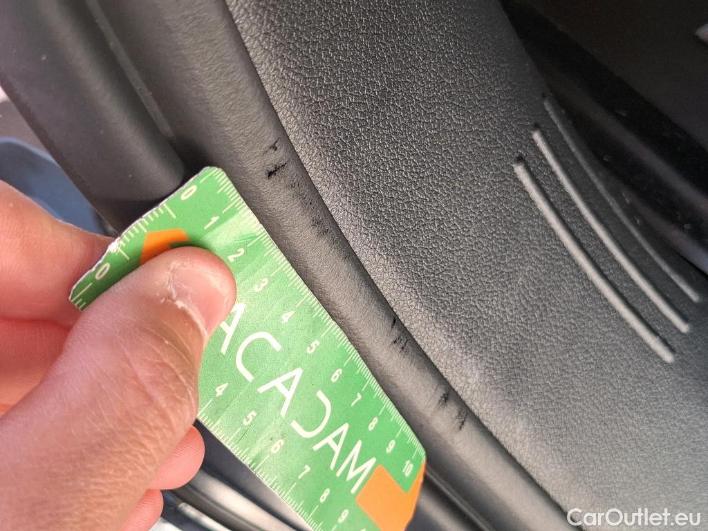  Hyundai  Konna Kona Business Hybrid 2WD 1.6 GDI 140CV BVA6 E6d #12