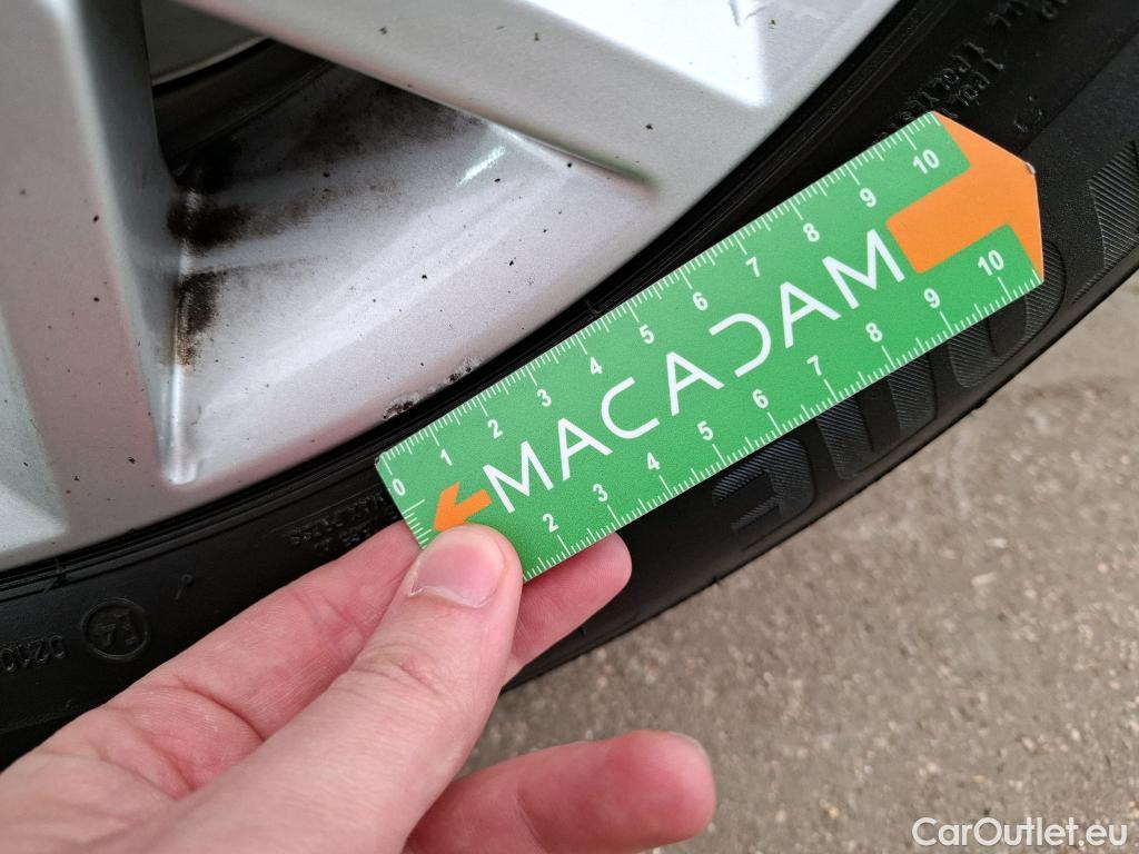  Nissan  Juke NISSAN  / 2019 / 5P / Crossover DIG-T 114 DCT Business+ #4