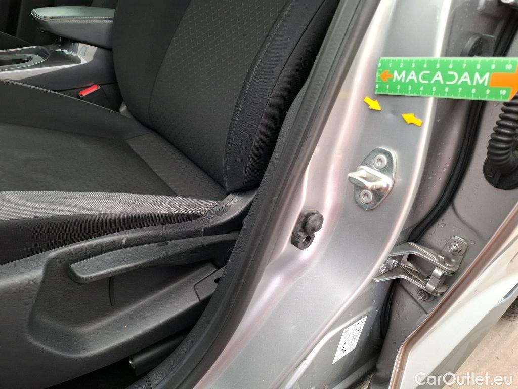  Nissan  Juke NISSAN  / 2019 / 5P / Crossover DIG-T 114 DCT Business+ #8