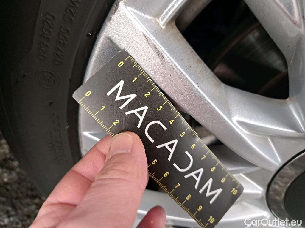  Fiat  500 FIAT   2015  3P  Berline 10 70ch BSG Dolcevita #12