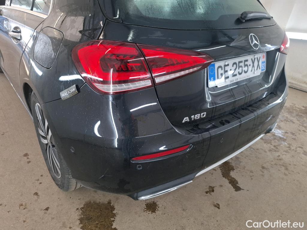  Mercedes  A-Klasse MERCEDES-BENZ Classe A Compact / 2018 / 5P / Berline A 180 Progressive Line 7G-DCT #1