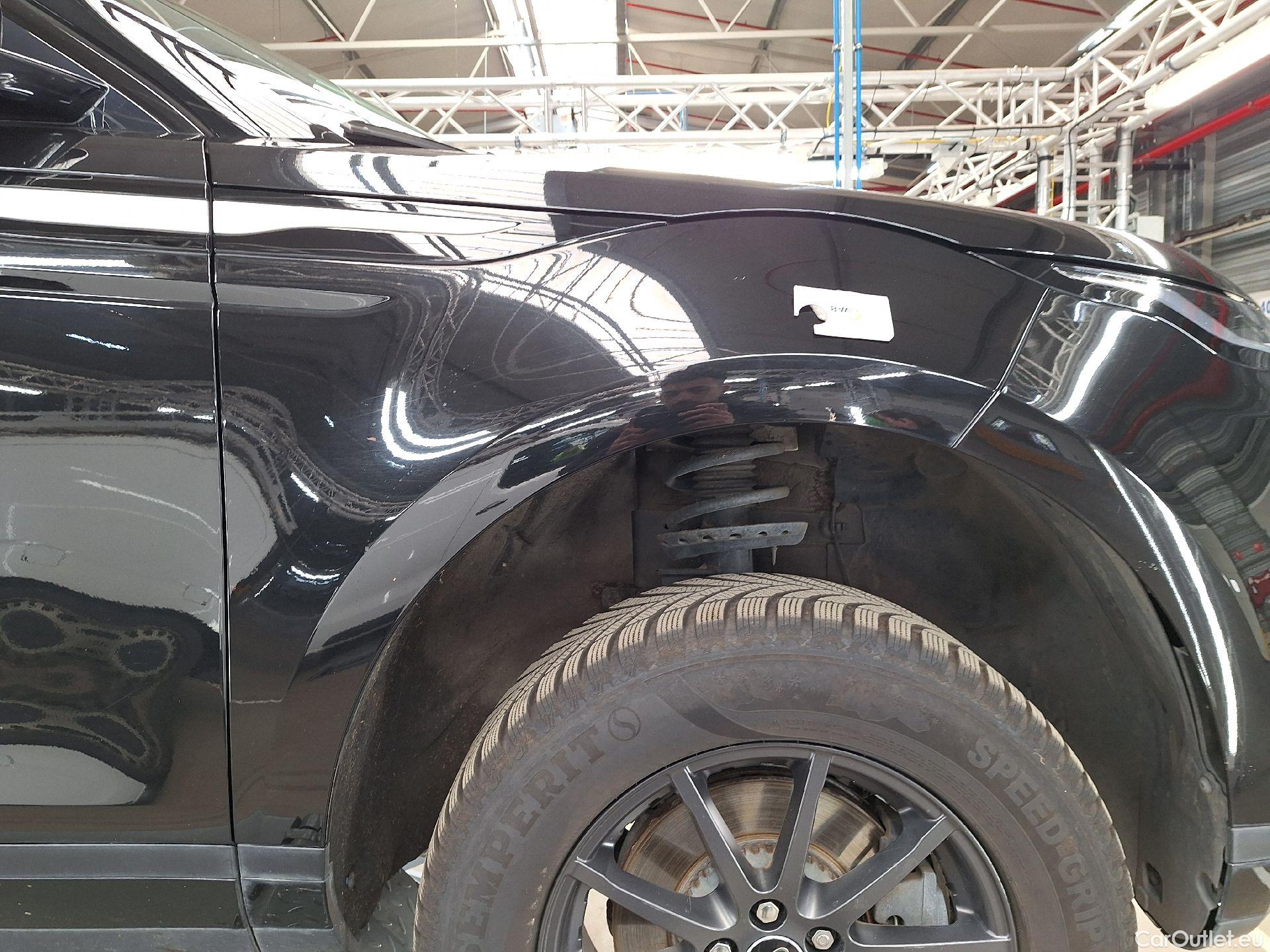  Land Rover  Range Rover Evoque Land Rover, RR.Evoque '18, Land Rover  D150 FWD Man 5d #32