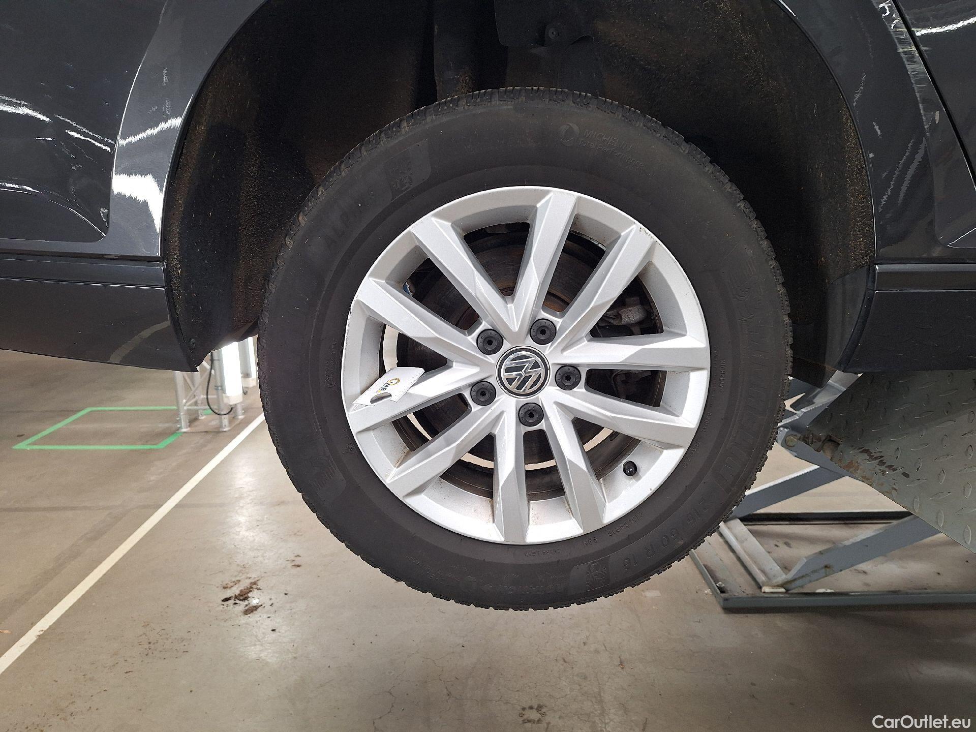  Volkswagen  Passat VW,  '14, Volkswagen  2.0 TDI 110kW DSG7 Comfortline B #32