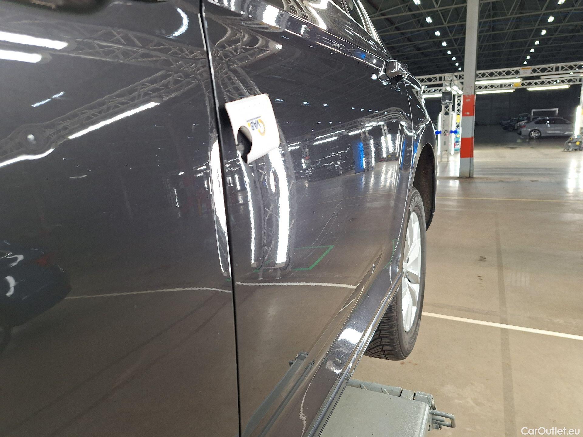  Volkswagen  Passat VW,  '14, Volkswagen  2.0 TDI 110kW DSG7 Comfortline B #15