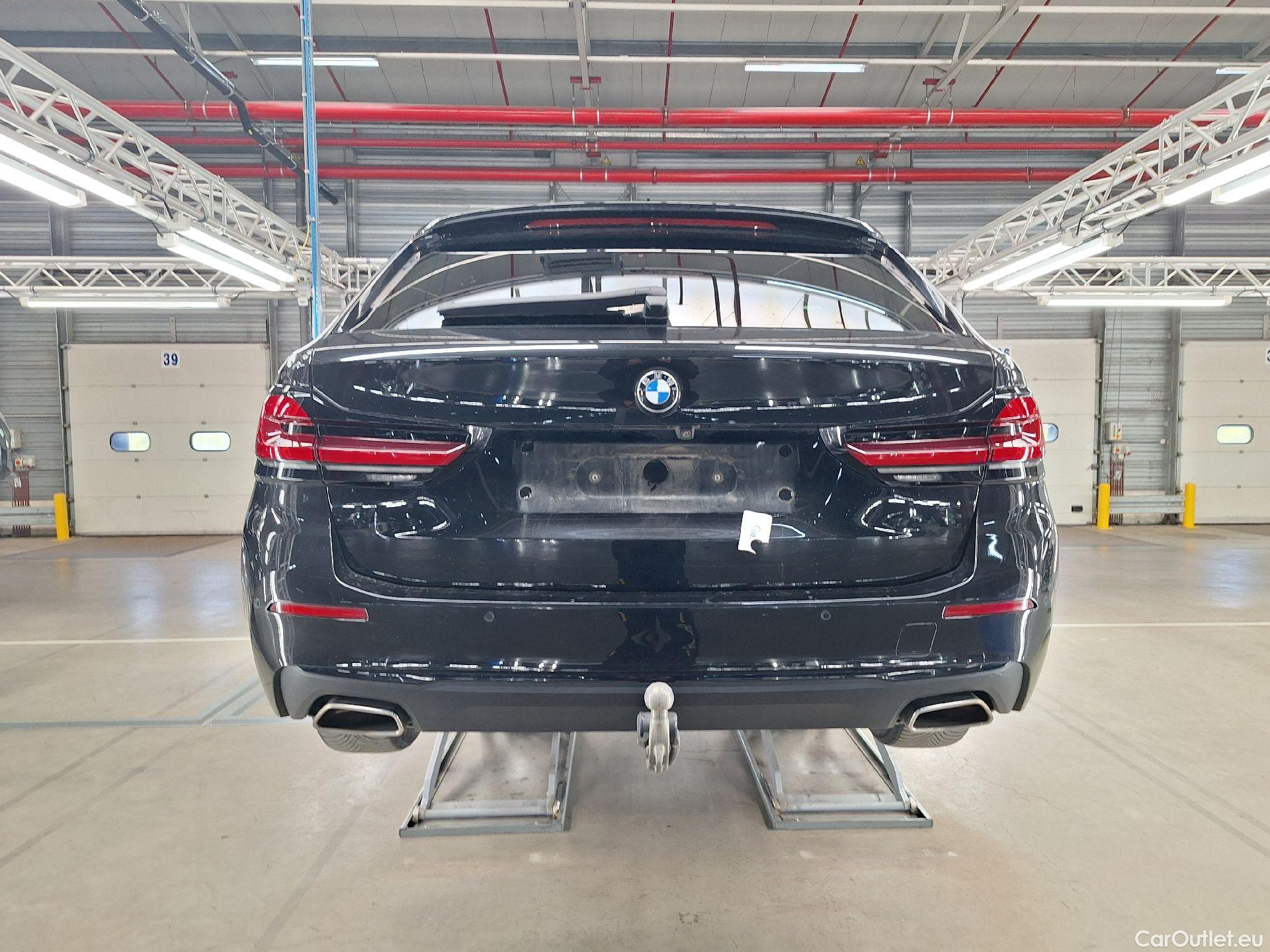  Bmw  Serie 5 BMW, 5-serie To FL'20, BMW 5 Reeks Touring 518d Aut. (110 kW) 5d #13