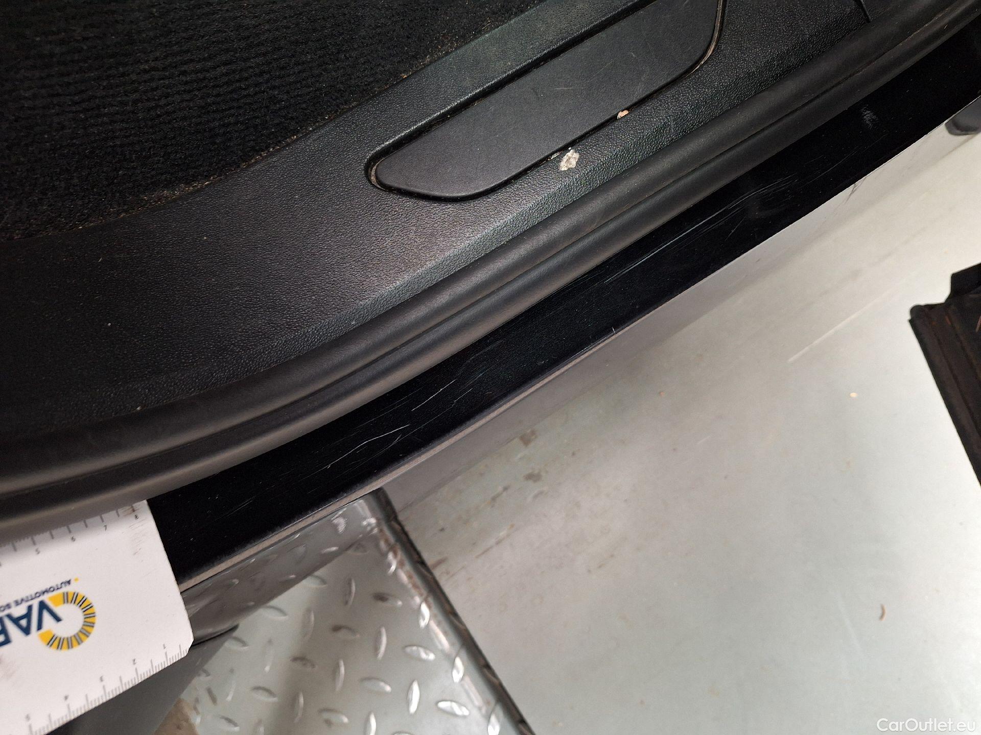  Land Rover  Range Rover Evoque Land Rover, RR.Evoque '18, Land Rover  D150 FWD Man 5d #2