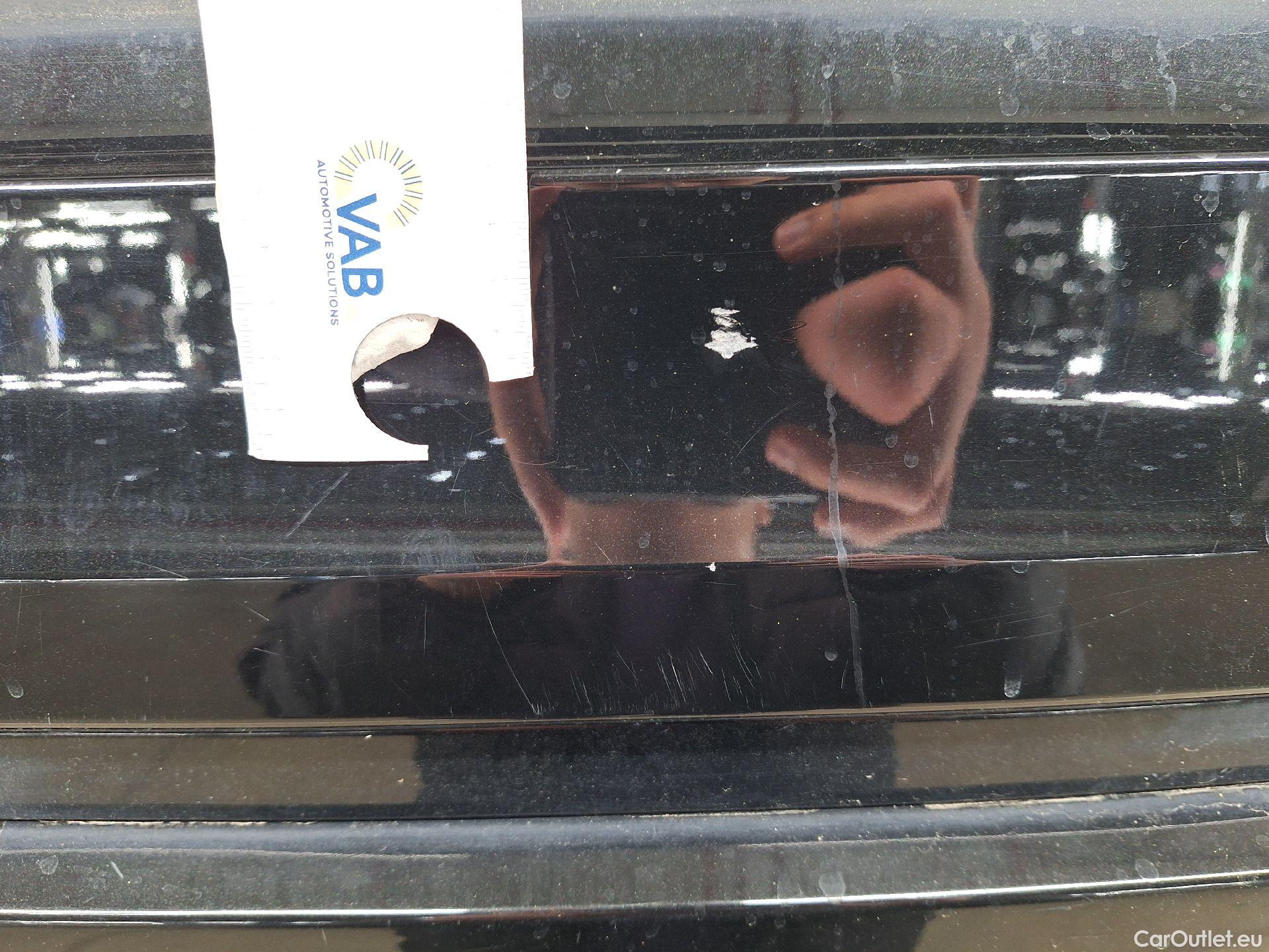  Land Rover  Range Rover Evoque Land Rover, RR.Evoque '18, Land Rover  D150 FWD Man 5d #17