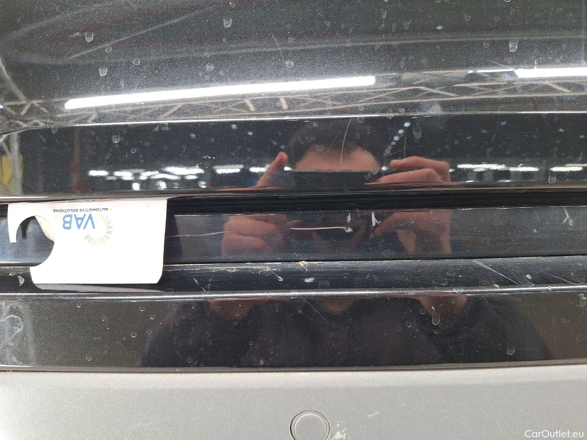  Land Rover  Range Rover Evoque Land Rover, RR.Evoque '18, Land Rover  D150 FWD Man 5d #37