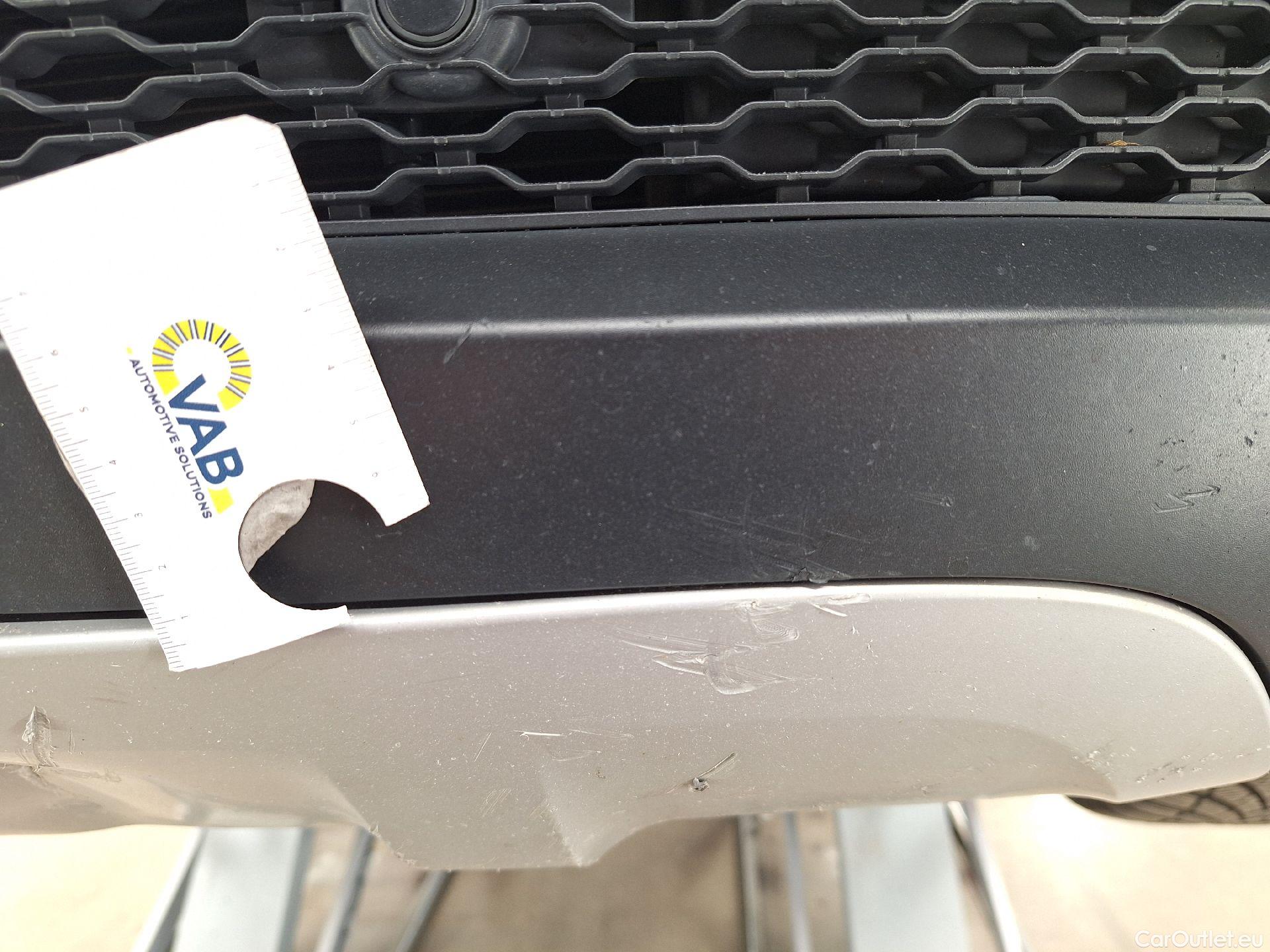  Land Rover  Range Rover Evoque Land Rover, RR.Evoque '18, Land Rover  D150 FWD Man 5d #42