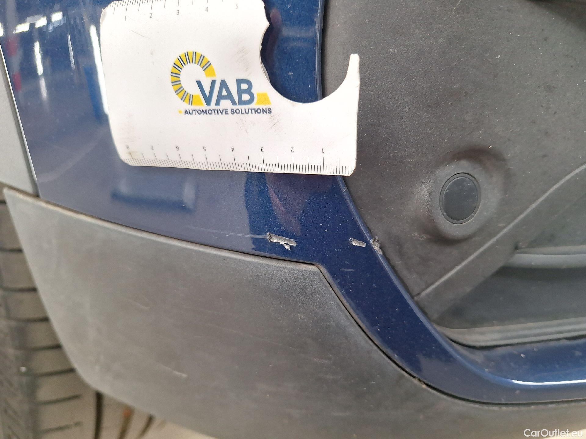  Bmw  X1 BMW,  FL'19, BMW  sDrive16dA (85 kW) 5d #22