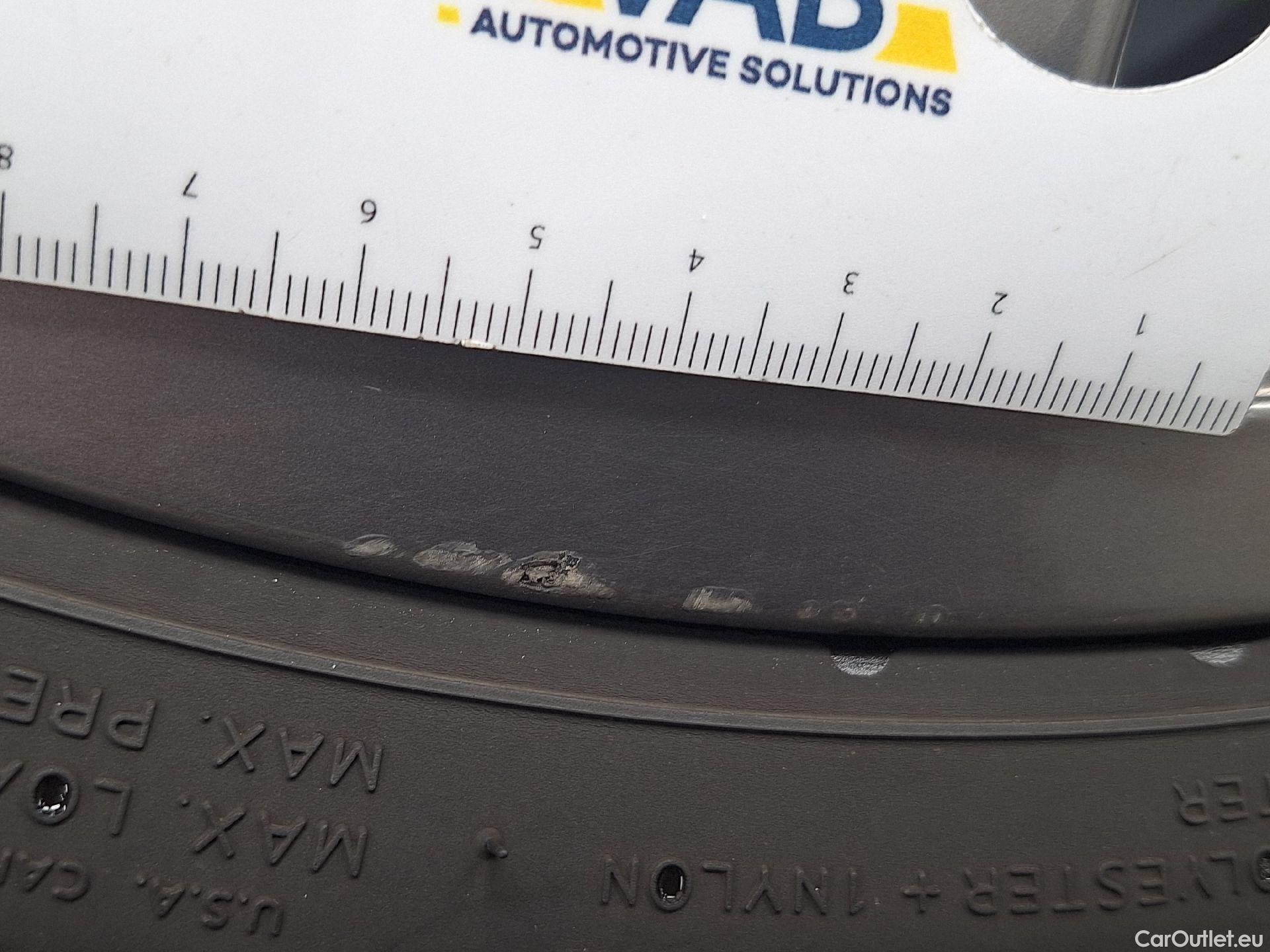  Bmw  Serie 1 BMW, 1-serie '19, BMW 1 Reeks Hatch 116d (85 kW) 5d #30