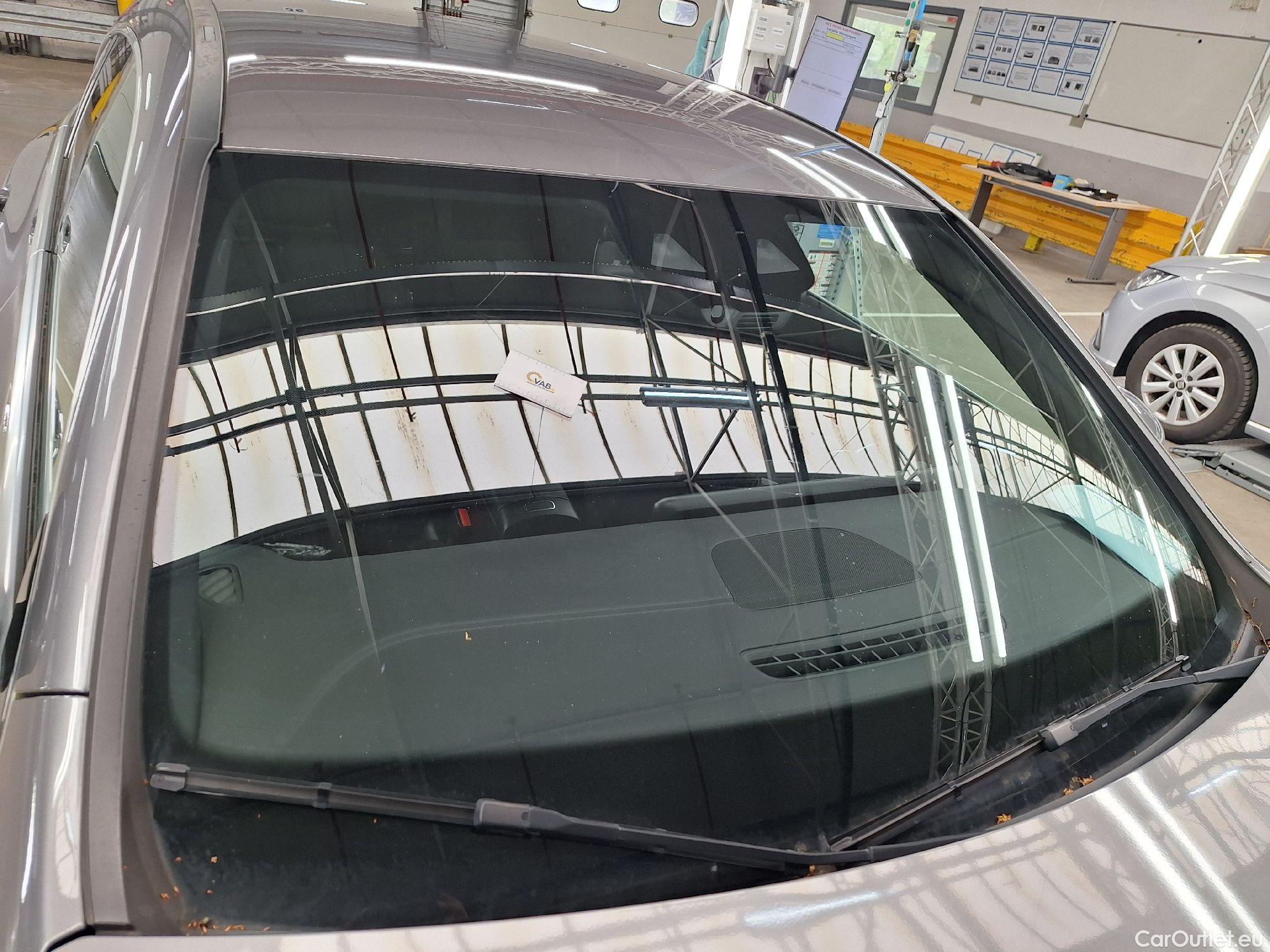  Mercedes  CLA-Klasse Mercedes, CLA-Class SB '19, Mercedes-Benz CLA Shooting Brake CLA 200 d Busines #35