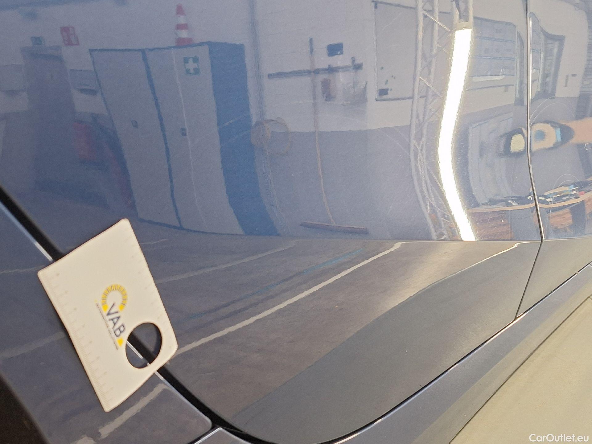  Bmw  Serie 1 BMW, 1-serie '19, BMW 1 Reeks Hatch 116d (85 kW) 5d #63