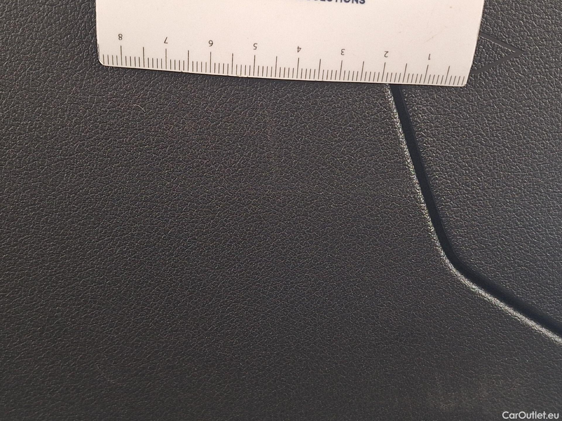  Bmw  Serie 1 BMW, 1-serie '19, BMW 1 Reeks Hatch 116d (85 kW) 5d #19