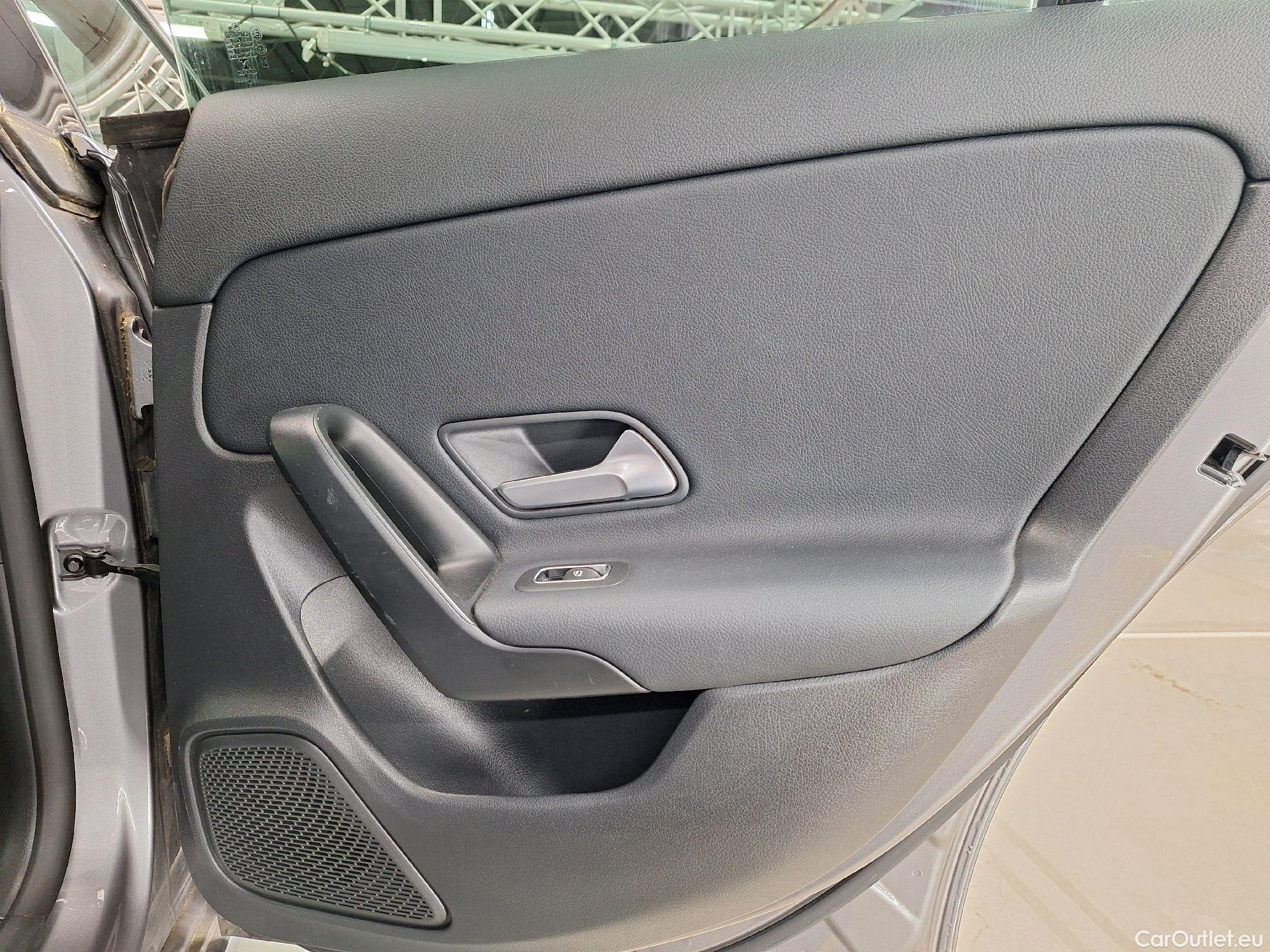  Mercedes  CLA-Klasse Mercedes, CLA-Class SB '19, Mercedes-Benz CLA Shooting Brake CLA 200 d Busines #24