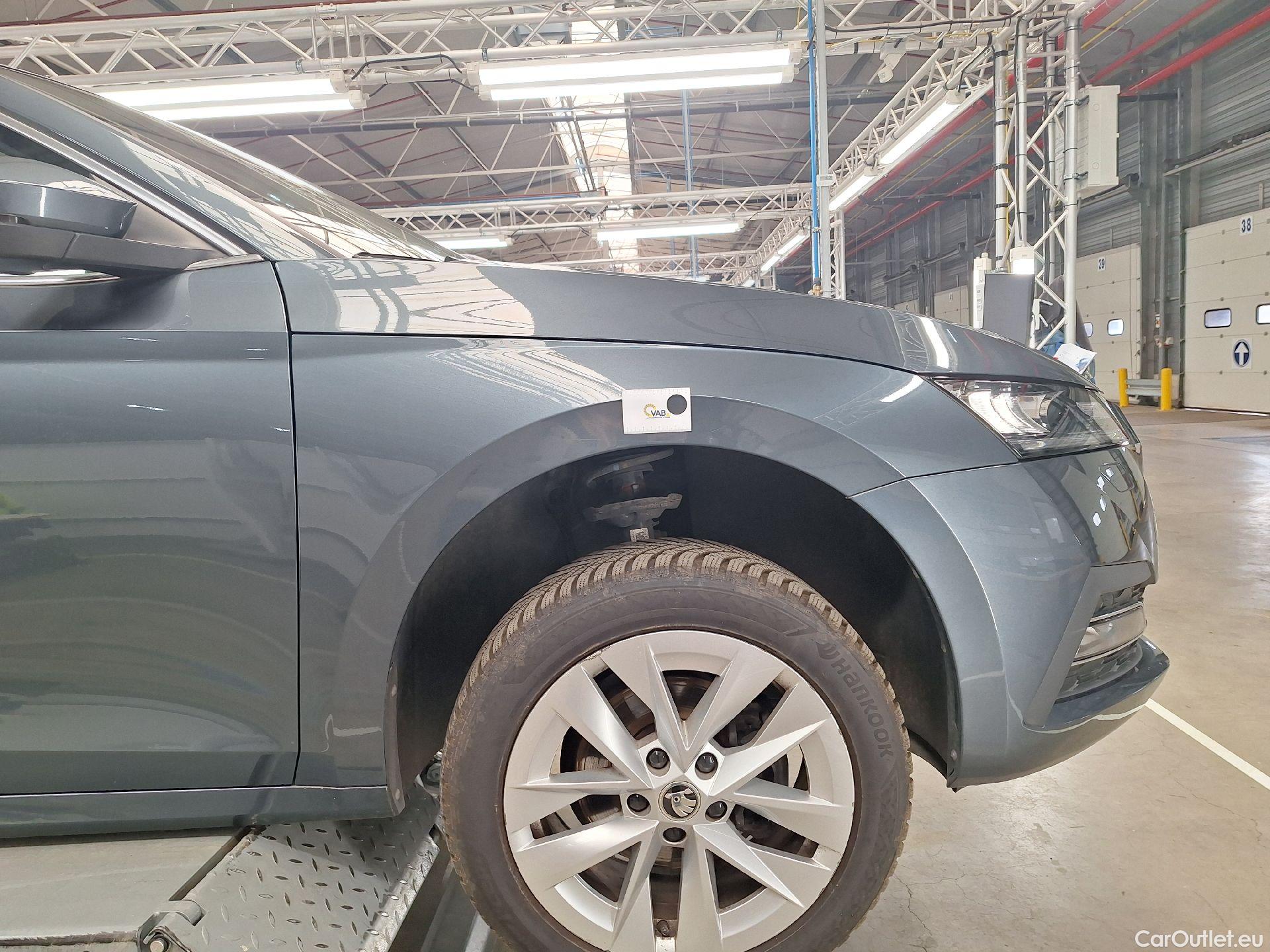  Skoda  Octavia Skoda,  Combi '20, Skoda  Combi 2.0 CRTDI 85kW DSG7 Clever 5d #56