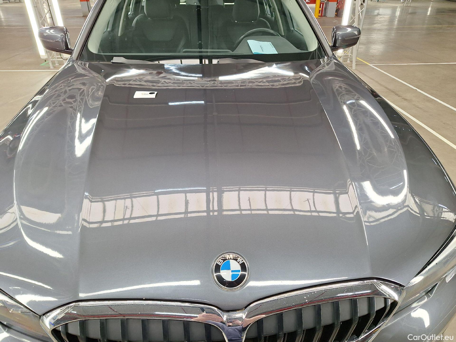  Bmw  Serie 3 BMW, 3-serie Touring '18, BMW 3 Reeks Touring 318dA (100 kW) 5d #1