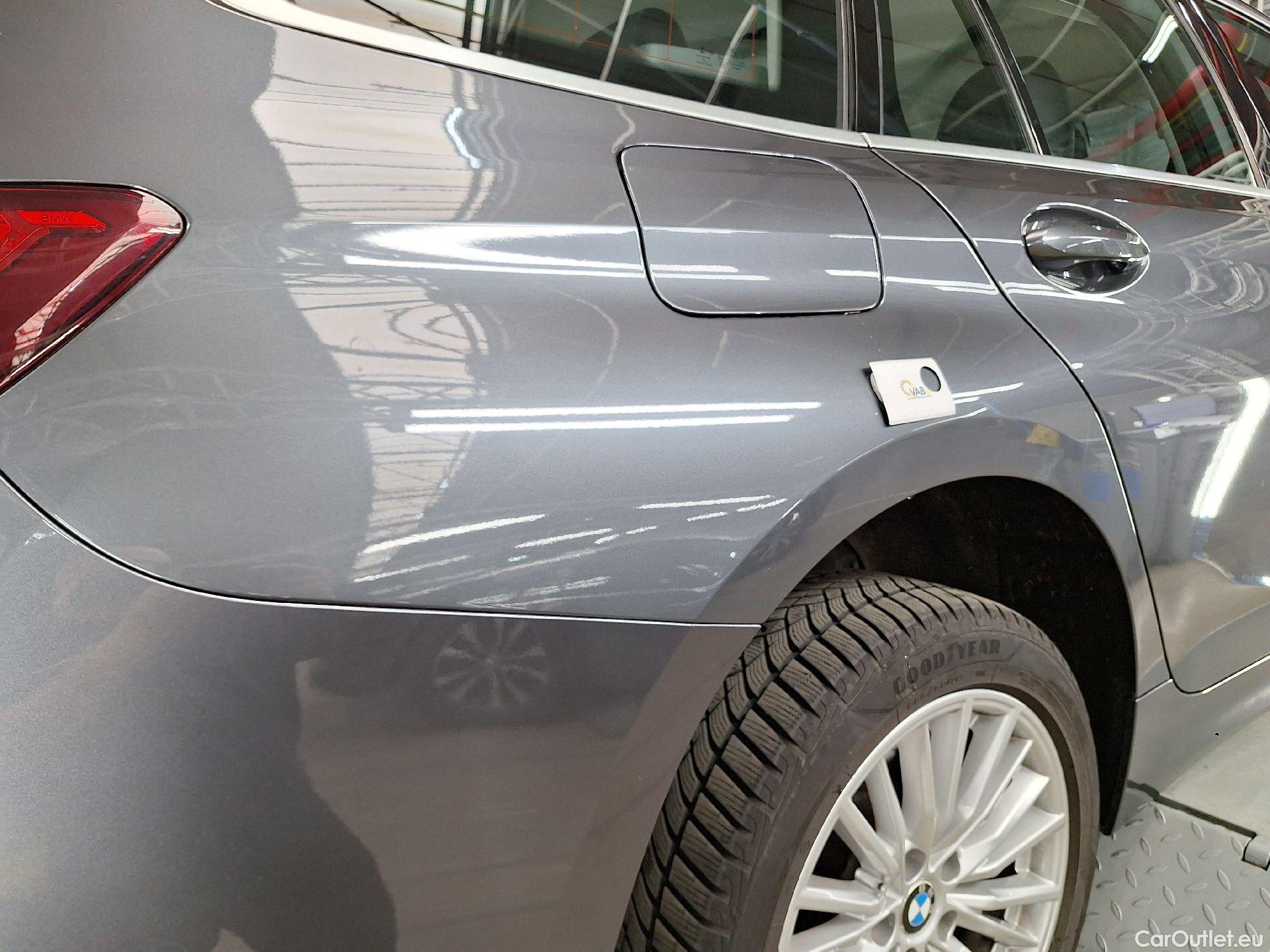  Bmw  Serie 3 BMW, 3-serie Touring '18, BMW 3 Reeks Touring 318dA (100 kW) 5d #18