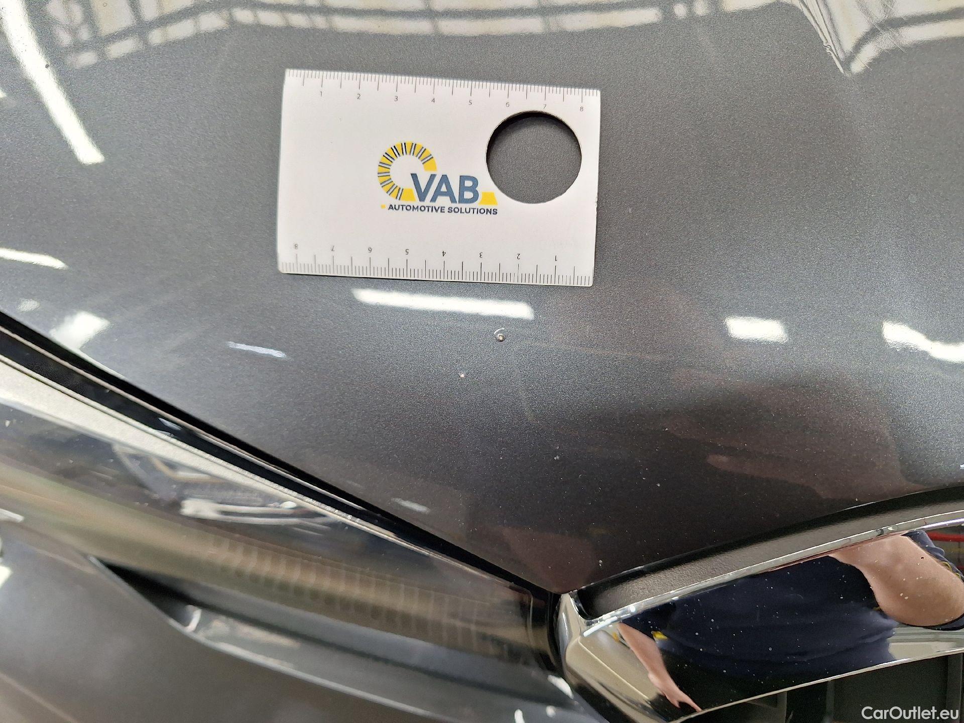  Bmw  Serie 3 BMW, 3-serie Touring '18, BMW 3 Reeks Touring 318dA (100 kW) 5d #4