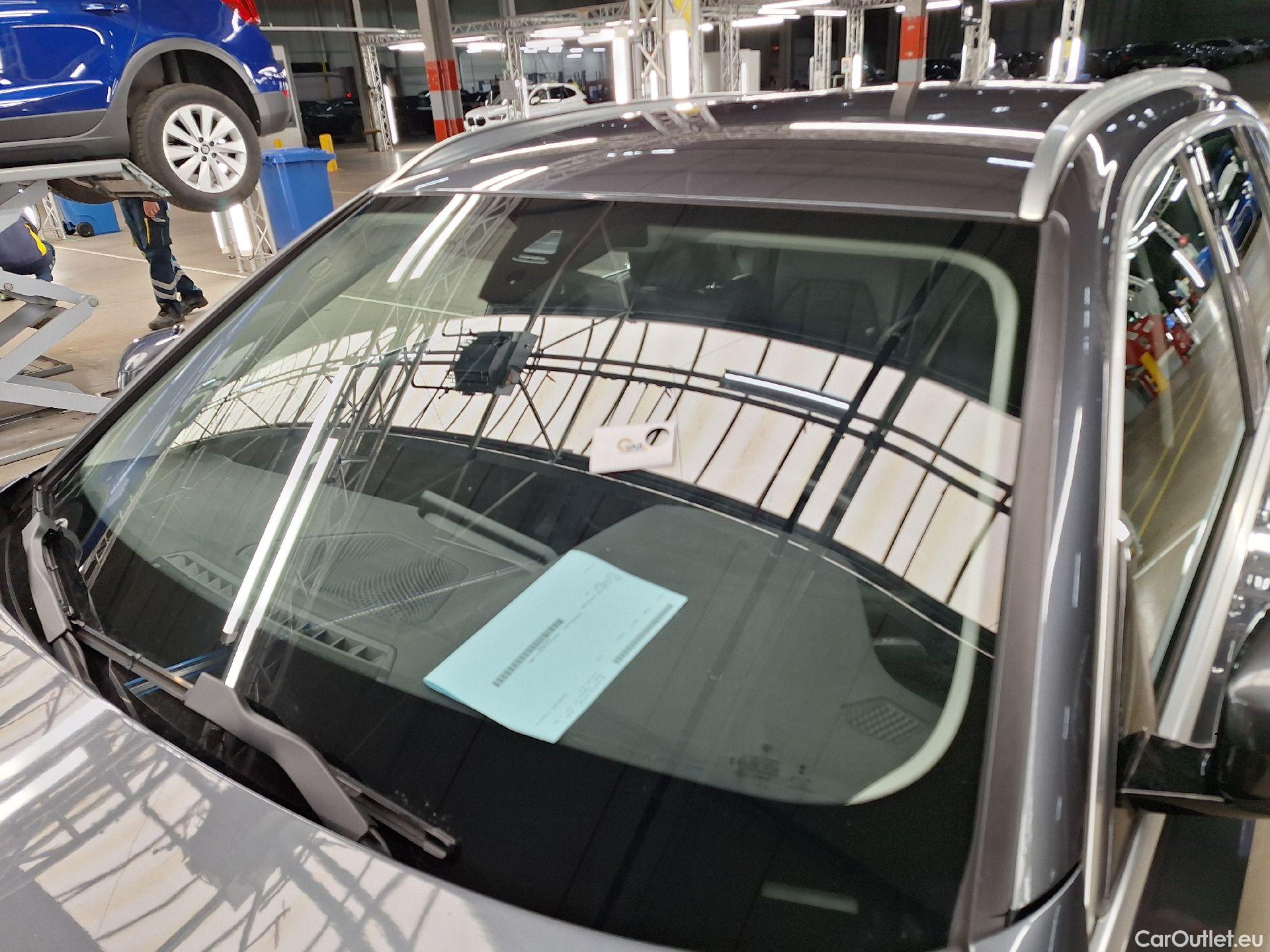  Bmw  Serie 3 BMW, 3-serie Touring '18, BMW 3 Reeks Touring 318dA (100 kW) 5d #5