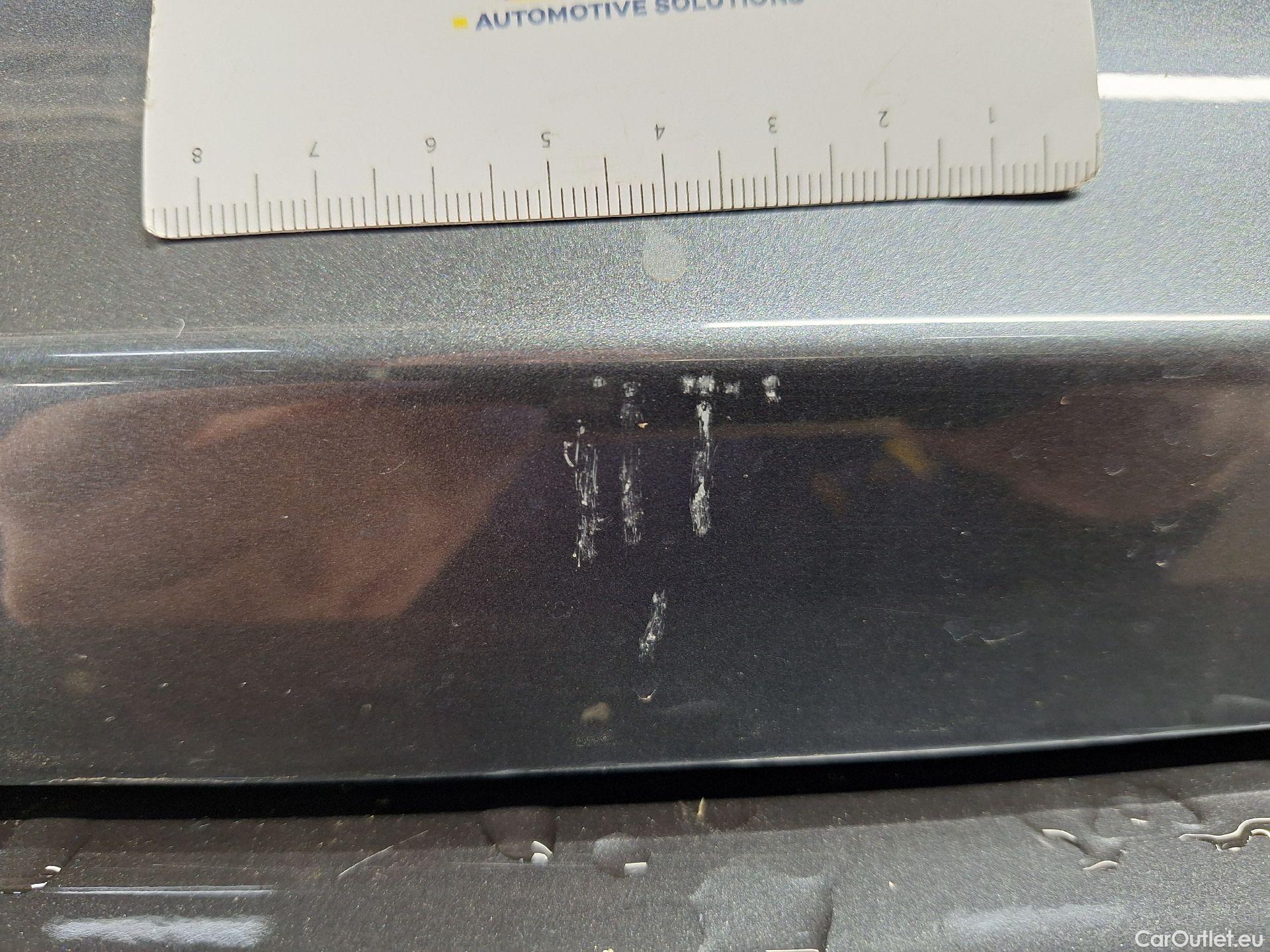  Bmw  Serie 3 BMW, 3-serie '18, BMW 3 Reeks Berline 318dA (110 kW) 4d #26