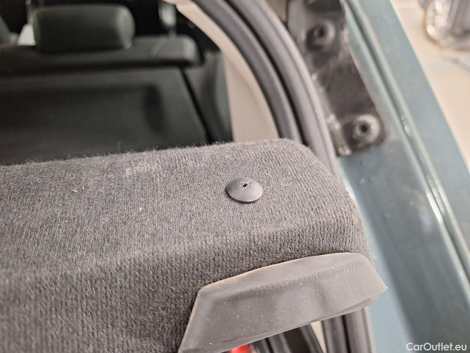  Bmw  X1 BMW,  '22, BMW  sDrive18d (100 kW) 5d #72