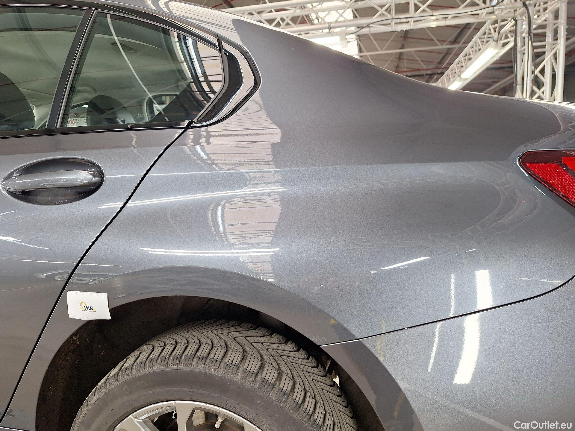  Bmw  Serie 3 BMW, 3-serie '18, BMW 3 Reeks Berline 318dA (110 kW) 4d #15