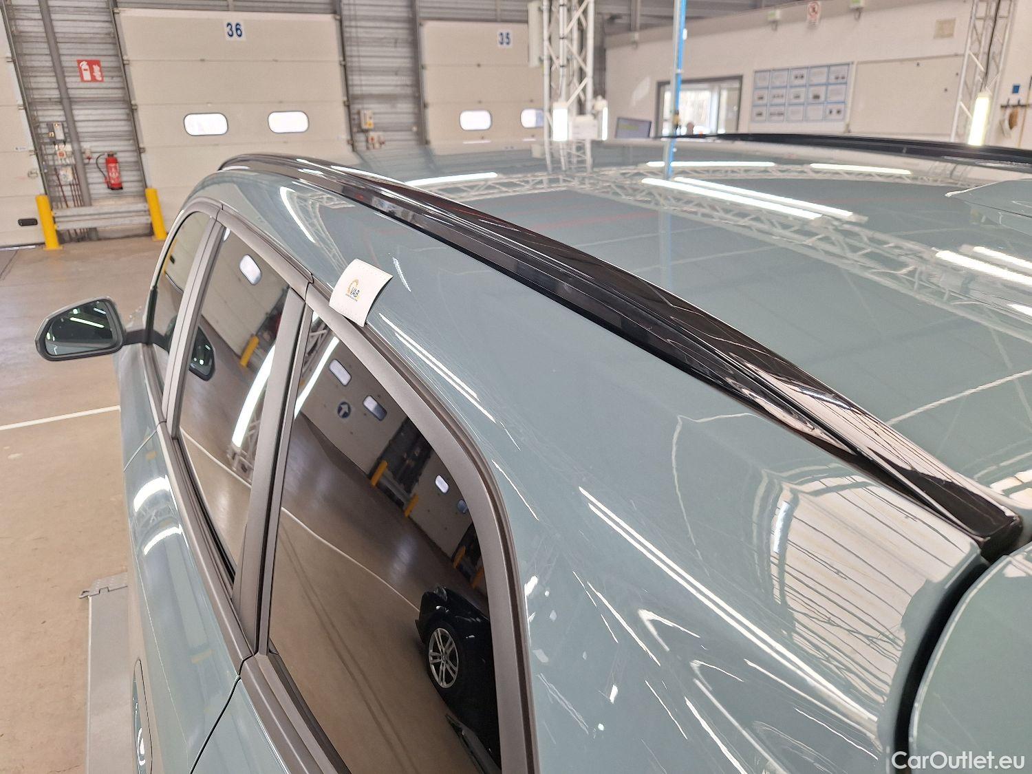  Bmw  X1 BMW,  '22, BMW  sDrive18d (100 kW) 5d #41