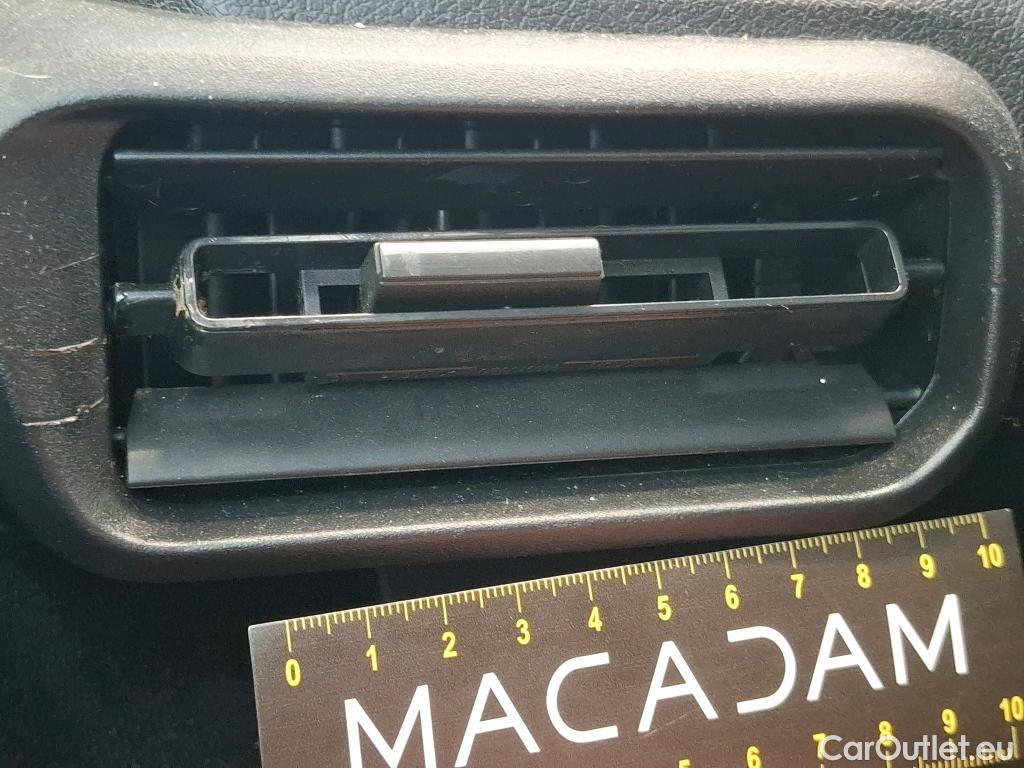  Citroen  Berlingo  Fourgon Club M 650 1.5 BlueHDi 75CV BVM5 E6dT #36